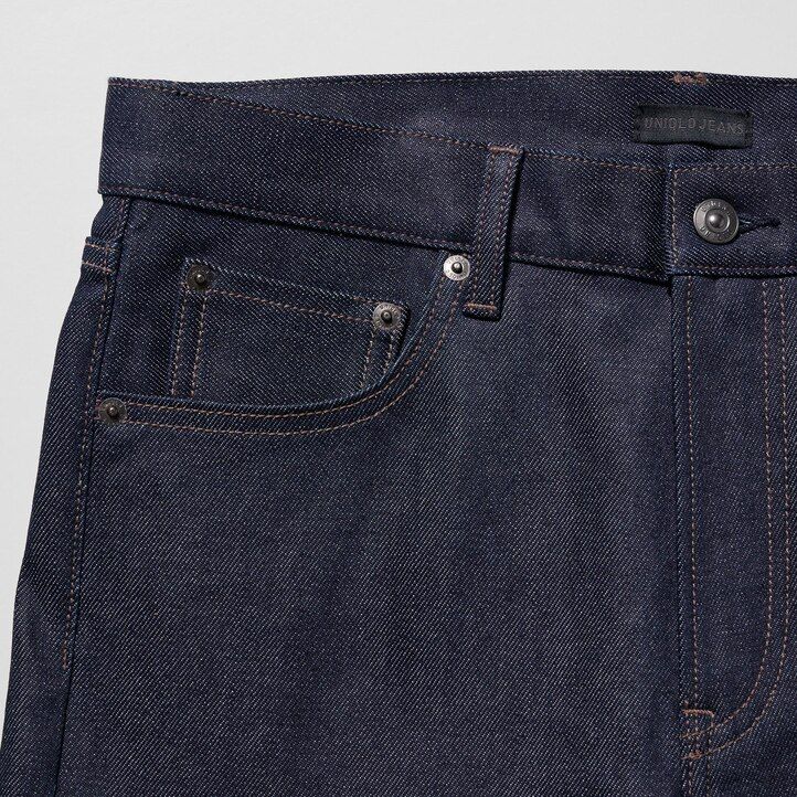 schwarze uniqlo selvedge stretch slim fit herrenjeans