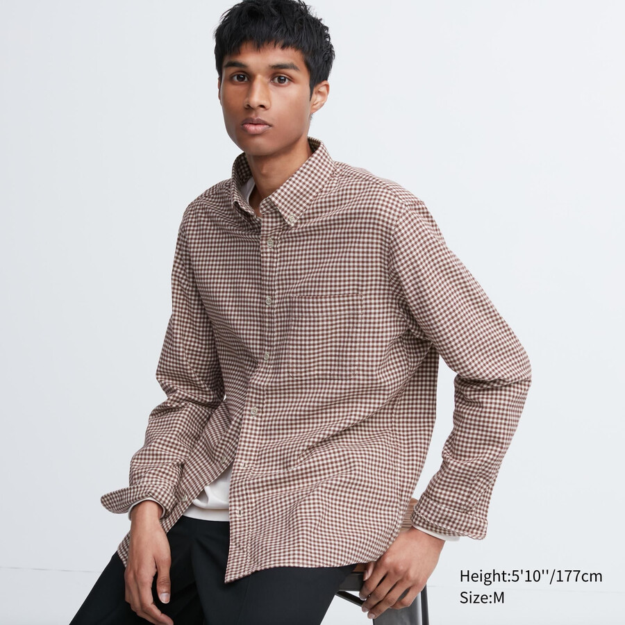 rotes uniqlo flanellhemd mit normaler passform kariertem kragen und knopfleiste herrenhemd