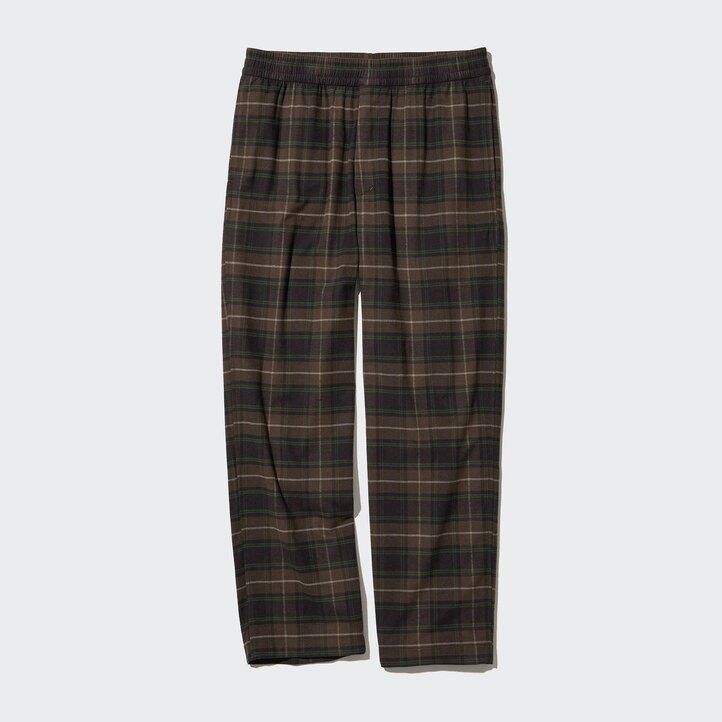 dunkelbraune herren-flanellhose von uniqlo mit schlichtem muster knöchellang