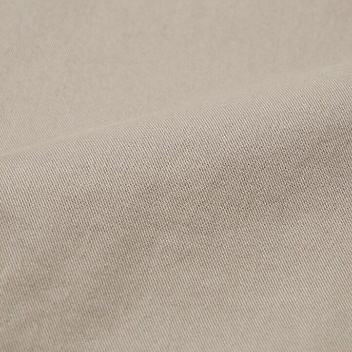 schwarze uniqlo slim fit chino-herrenhose