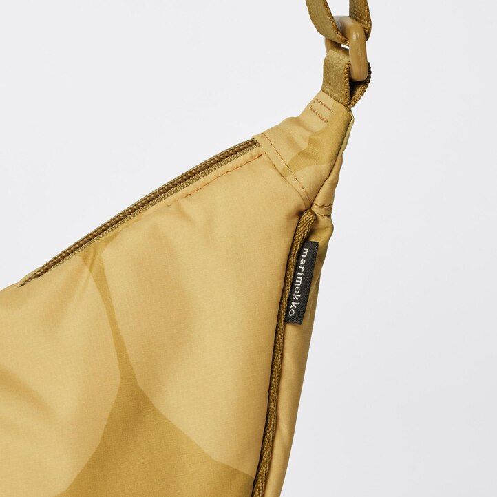 uniqlo runde mini-schultertasche damentaschen beige
