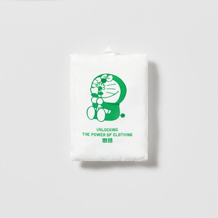 uniqlo doraemon ut recycled pocketable bag damentaschen weiß