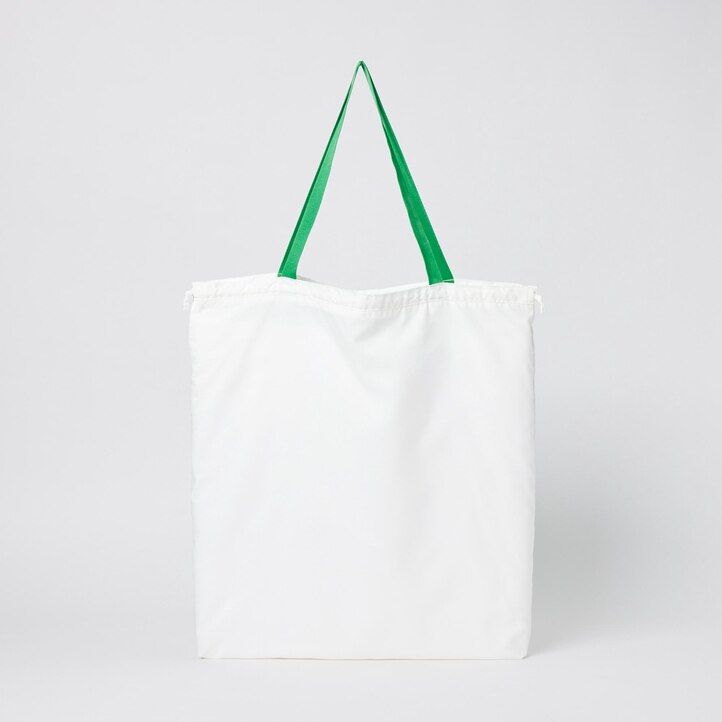 uniqlo doraemon ut recycled pocketable bag damentaschen weiß