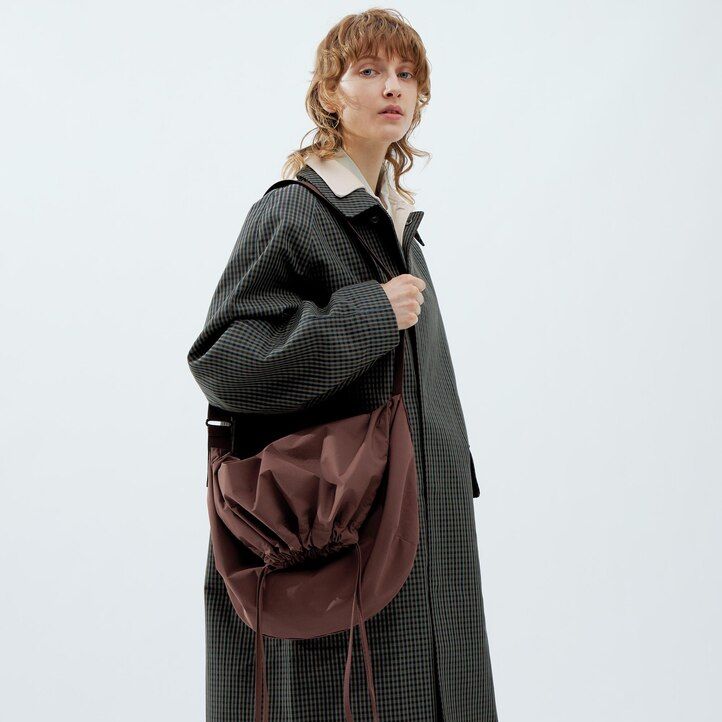 uniqlo turnbeutel damen taschen schwarz