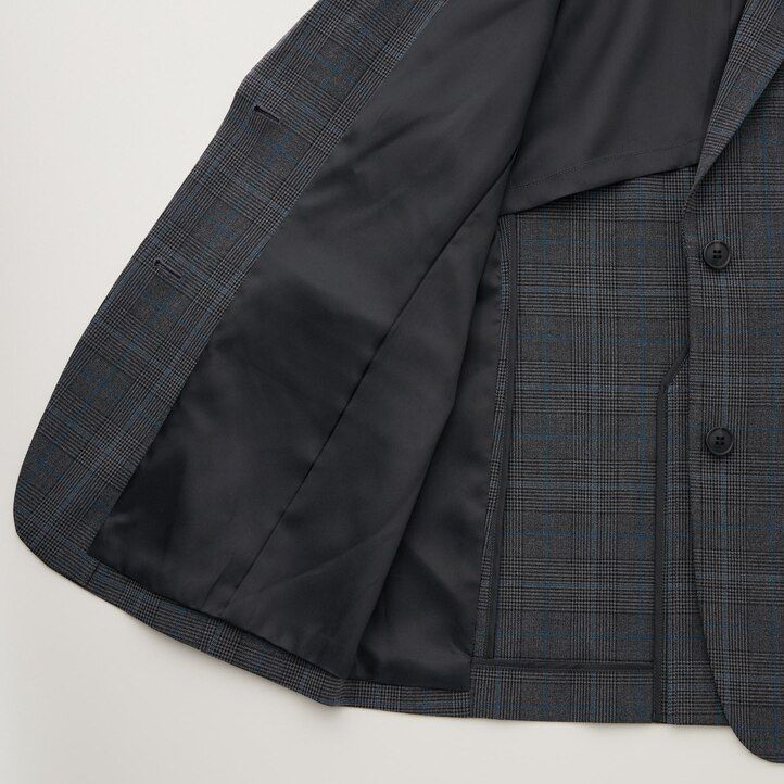 schwarze taillierte damenjacken von uniqlo