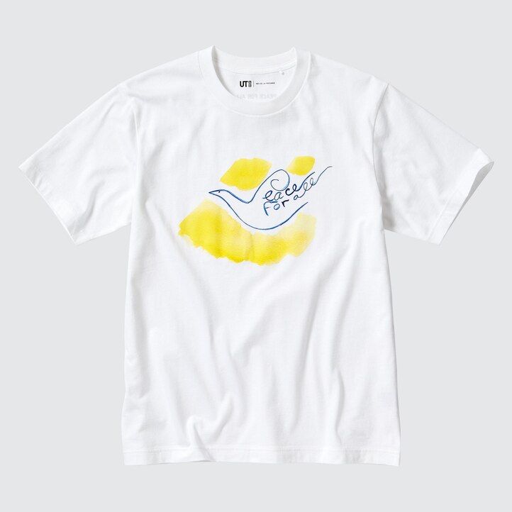 weiße damen-t-shirts von uniqlo mit dem aufdruck „frieden für alle von ines de la fressange