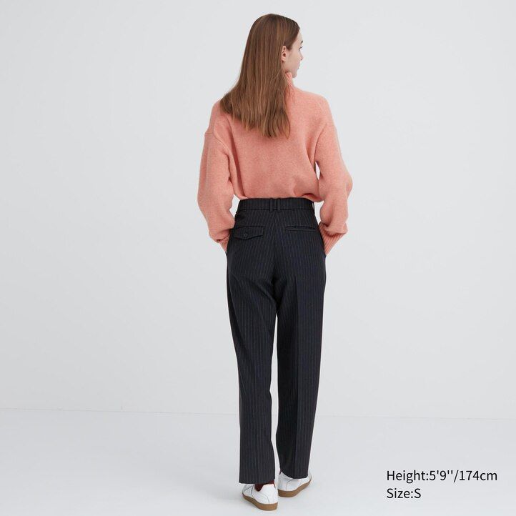 marineblaue uniqlo heattech damen-tops mit streifen und falten